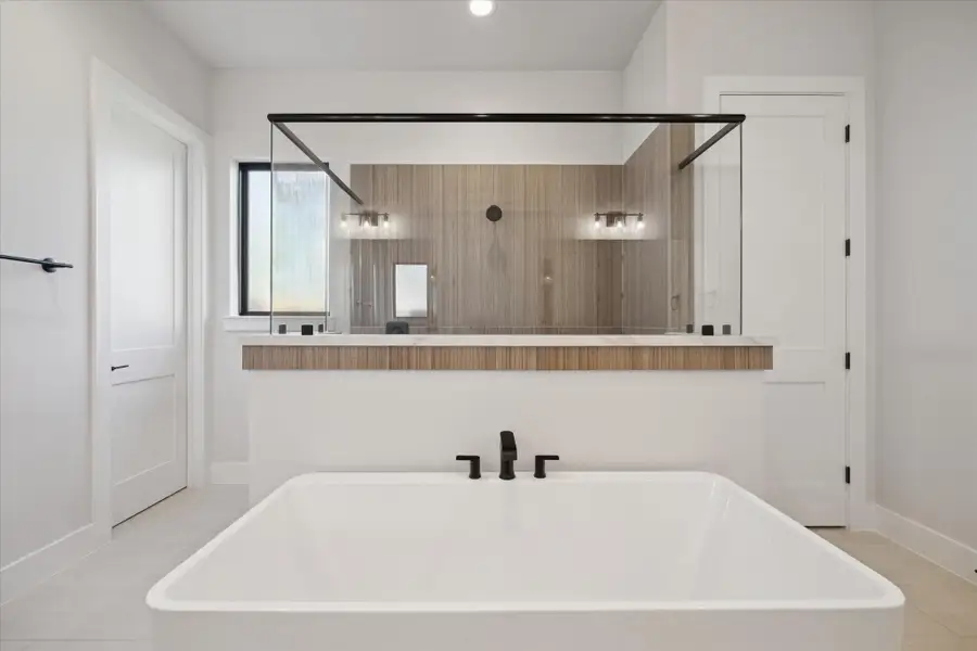 Furnished interior view inside a new home in Grand Central Park, Conroe (Image 5). Furnished interior view inside a new home in Grand Central Park, Conroe (Image 5).