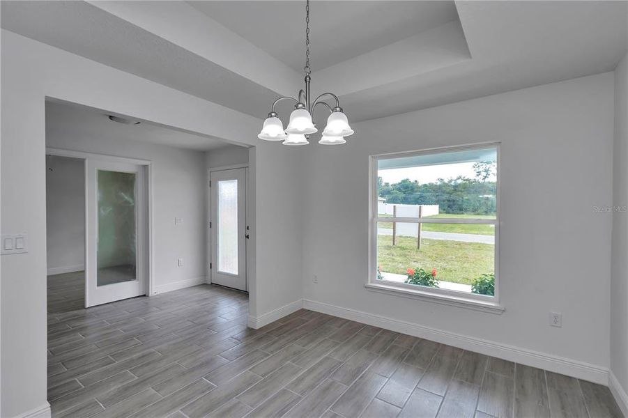 Spacious, unfurnished interior of a new home in , Ocala (Image 22).