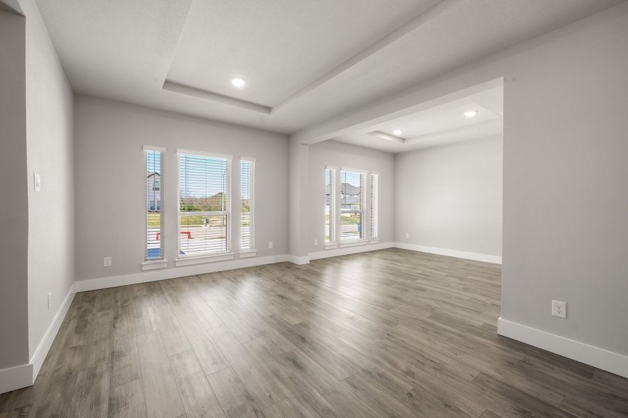 Spacious, unfurnished interior of a new home in Hidden Lakes Estates, DeSoto (Image 22). Spacious, unfurnished interior of a new home in Hidden Lakes Estates, DeSoto (Image 22).