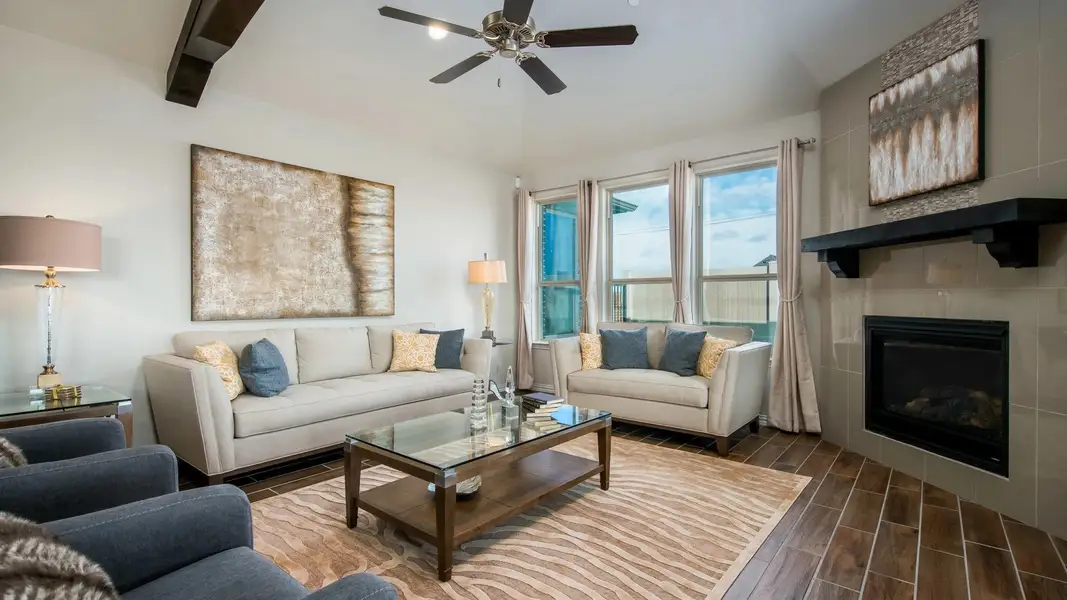 Representative furnished interior of a home built from the Verona 2 by Epcon Communities in Ladera Prosper, Prosper (Image 6).
