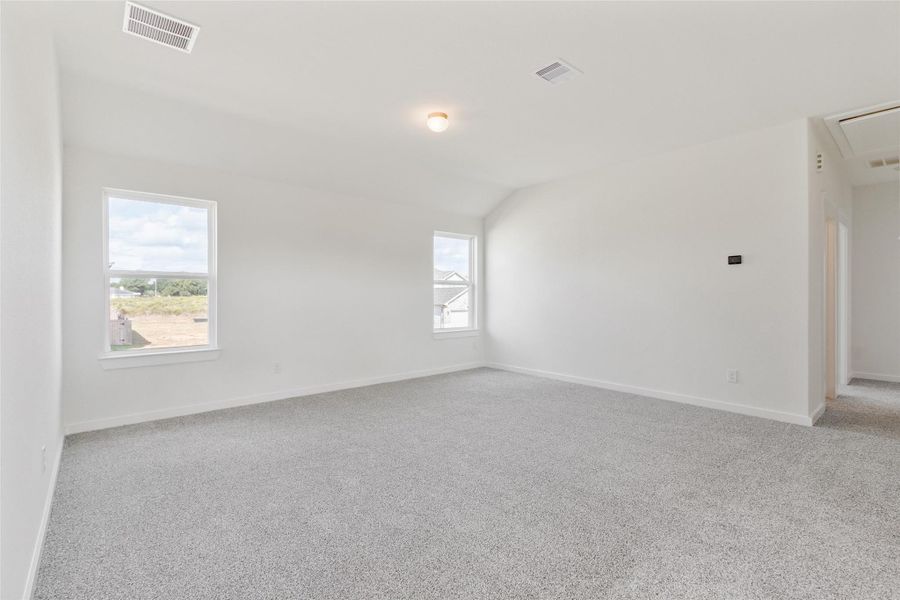 Spacious, unfurnished interior of a new home in Colony at Pinehurst, Pinehurst (Image 30).