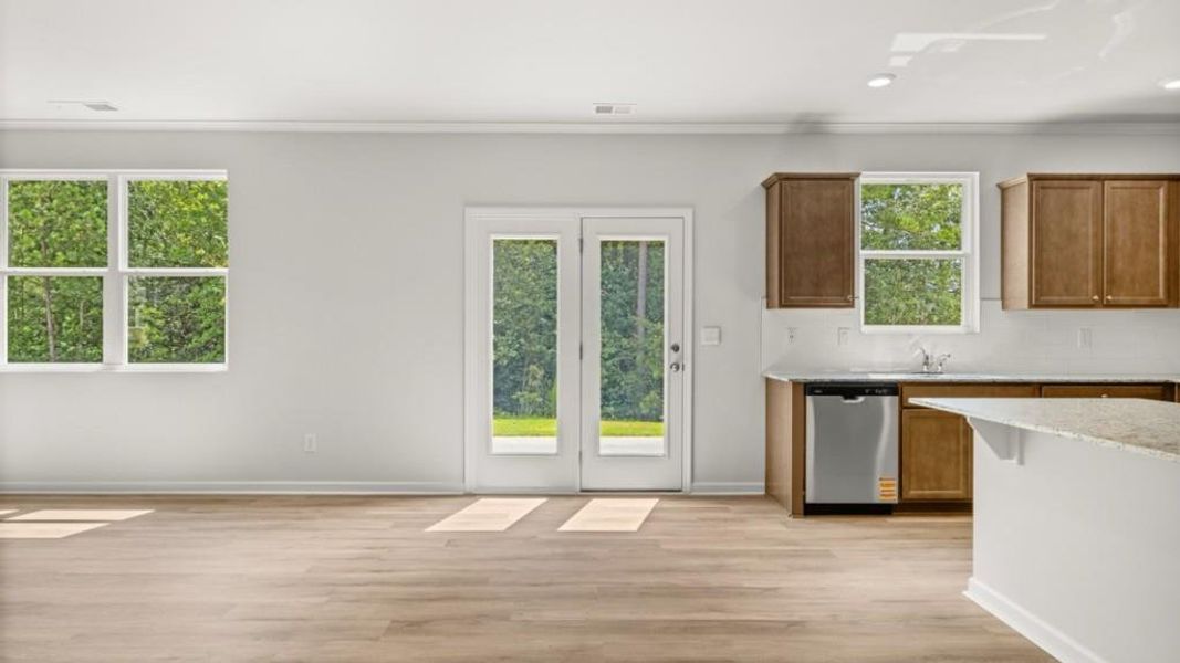 Spacious, unfurnished interior of a new home in Northwoods at Mirror Lake, Villa Rica (Image 47).