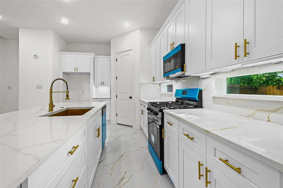 Furnished interior view inside a new home in , Houston (Image 7). Furnished interior view inside a new home in , Houston (Image 7).