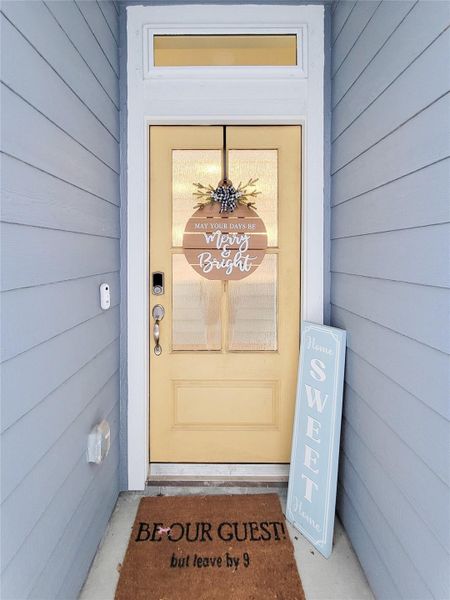 Exterior details and patio area of a home in Kemah Crossing - City Series, Kemah (Image 22).