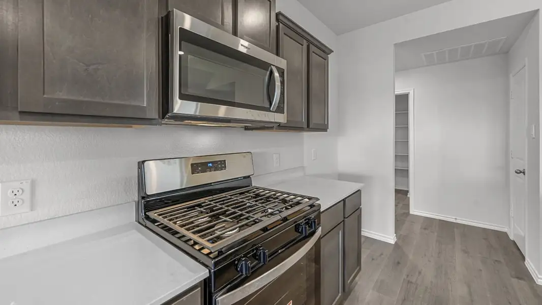 Furnished interior view inside a new home in Elevon, Lavon (Image 3).
