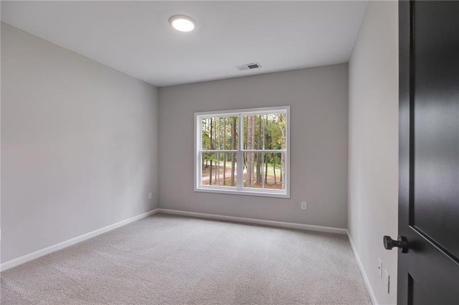 Image 41 of a home in Liberty Station.