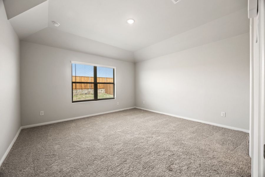 Spacious, unfurnished interior of a new home in Rolling Ridge, Van Alstyne (Image 11). Spacious, unfurnished interior of a new home in Rolling Ridge, Van Alstyne (Image 11).