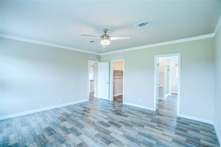 Spacious, unfurnished interior of a new home in , Springtown (Image 14).