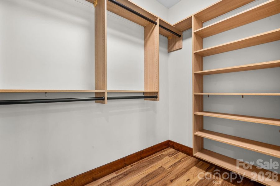 Spacious, unfurnished interior of a new home in , Banner Elk (Image 20).