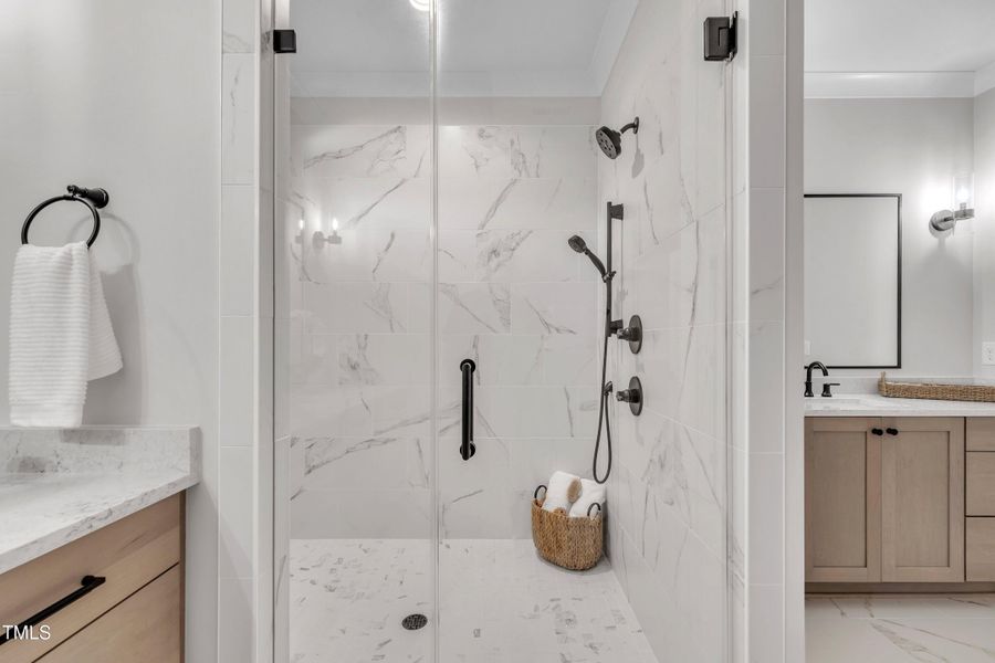 NEW Primary Bath pic 2