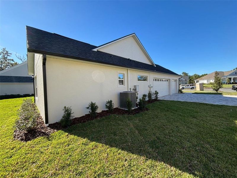 Exterior details and patio area of a home in , Brooksville (Image 13).