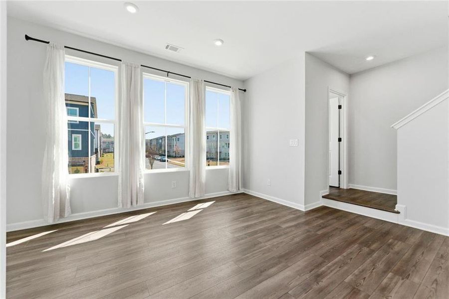 Spacious, unfurnished interior of a new home in Waverly at Buice Lake, Acworth (Image 25).