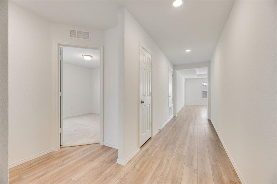 Spacious, unfurnished interior of a new home in Verandah, Royse City (Image 16). Spacious, unfurnished interior of a new home in Verandah, Royse City (Image 16).