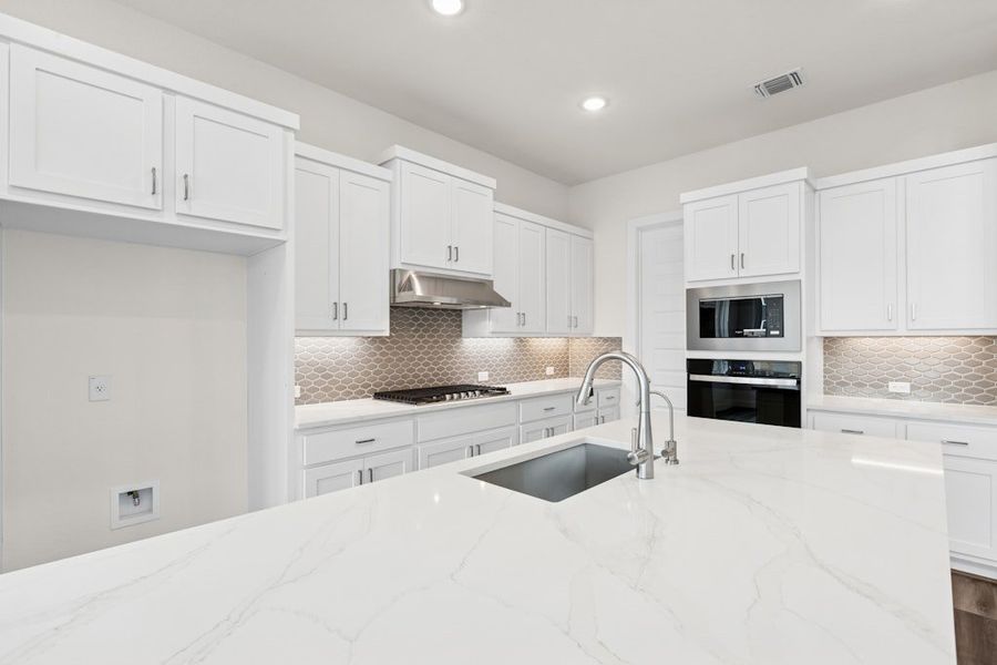 Furnished interior view inside a new home in Blackhawk, Pflugerville (Image 8).