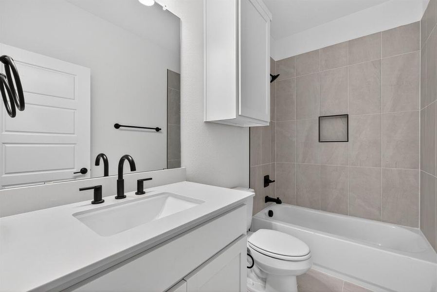 Image 32 of a home in Solterra.