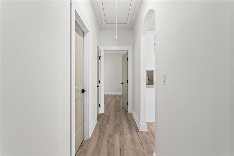 Spacious, unfurnished interior of a new home in , Gainesville (Image 44).