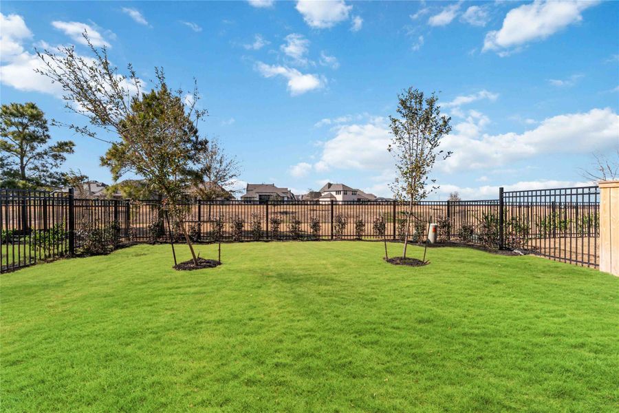 Exterior details and patio area of a home in Elyson, Katy (Image 3).