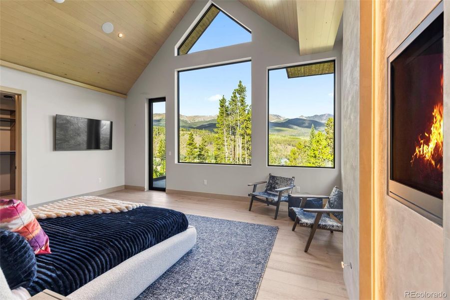 Furnished interior view inside a new home in , Breckenridge (Image 13).