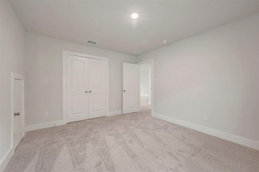 Spacious, unfurnished interior of a new home in Lilyana, Celina (Image 35). Spacious, unfurnished interior of a new home in Lilyana, Celina (Image 35).