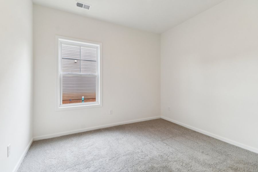 Representative unfurnished interior of a home built from the Darcy II by Great Southern Homes in Shady Grove, Conway (Image 46).