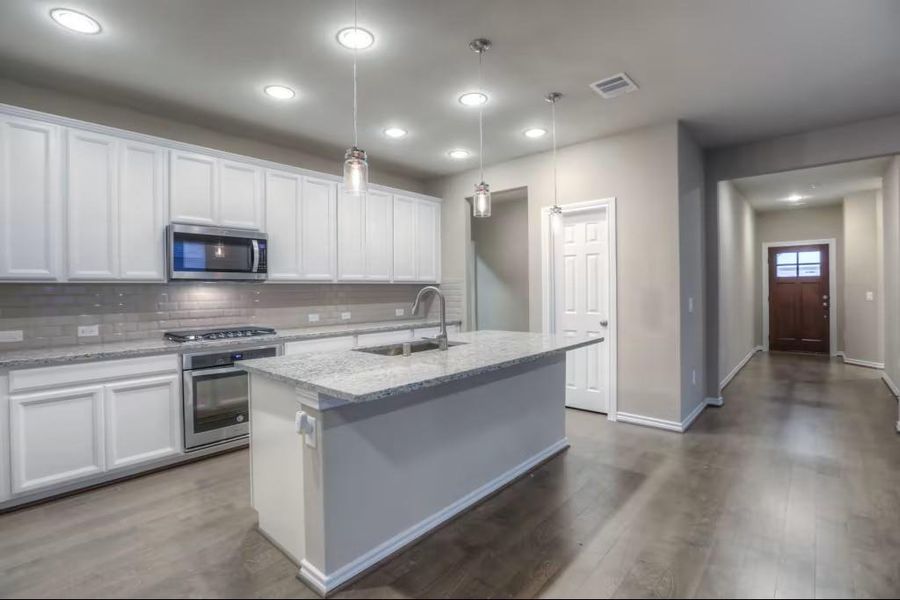 MODEL HOME images may NOT be consistent with the finished product.
