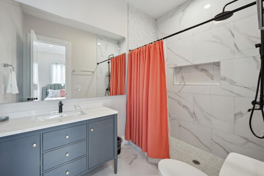 Furnished interior view inside a new home in , Georgetown (Image 40).