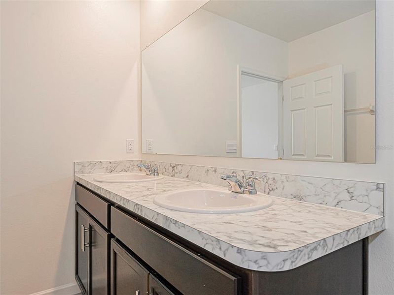 Double Vanities Double Vanities