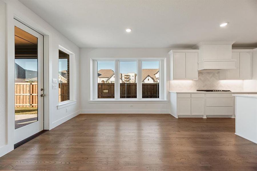 Spacious, unfurnished interior of a new home in Tavolo Park, Fort Worth (Image 20). Spacious, unfurnished interior of a new home in Tavolo Park, Fort Worth (Image 20).