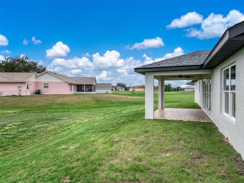 Exterior details and patio area of a home in , Sebring (Image 29).