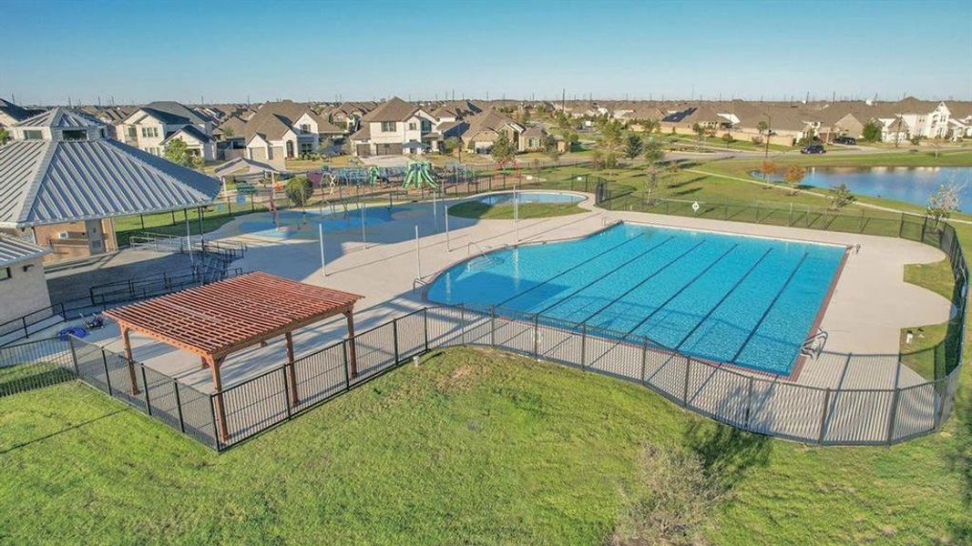 Community amenities in Katy Lakes, Katy (Image 19). Community amenities in Katy Lakes, Katy (Image 19).