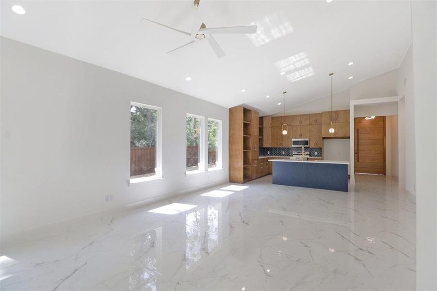 Image 13 of a home in .