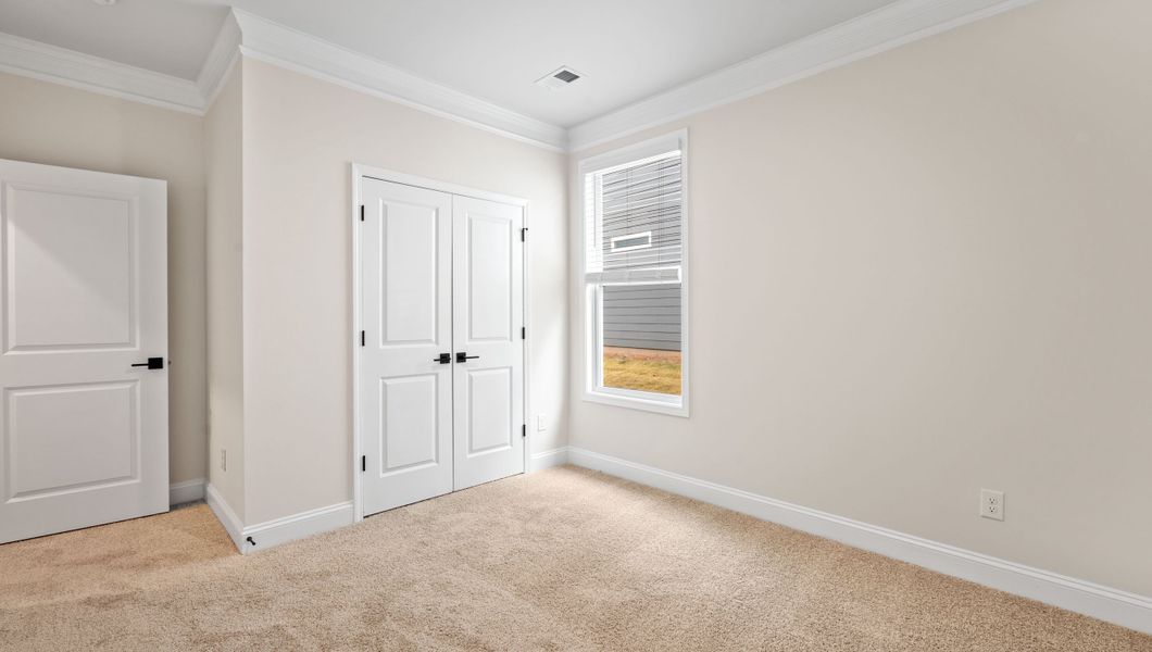 Image 24 representing the ROBINSON by D.R. Horton in Seven Oaks, Greenwood, SC.