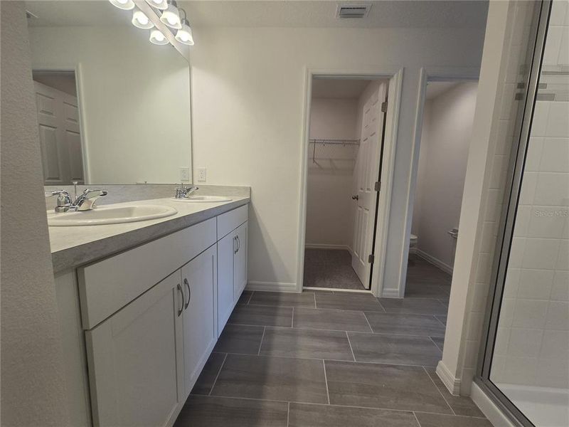 Furnished interior view inside a new home in Sky Lakes Towns, St. Cloud (Image 7). Furnished interior view inside a new home in Sky Lakes Towns, St. Cloud (Image 7).
