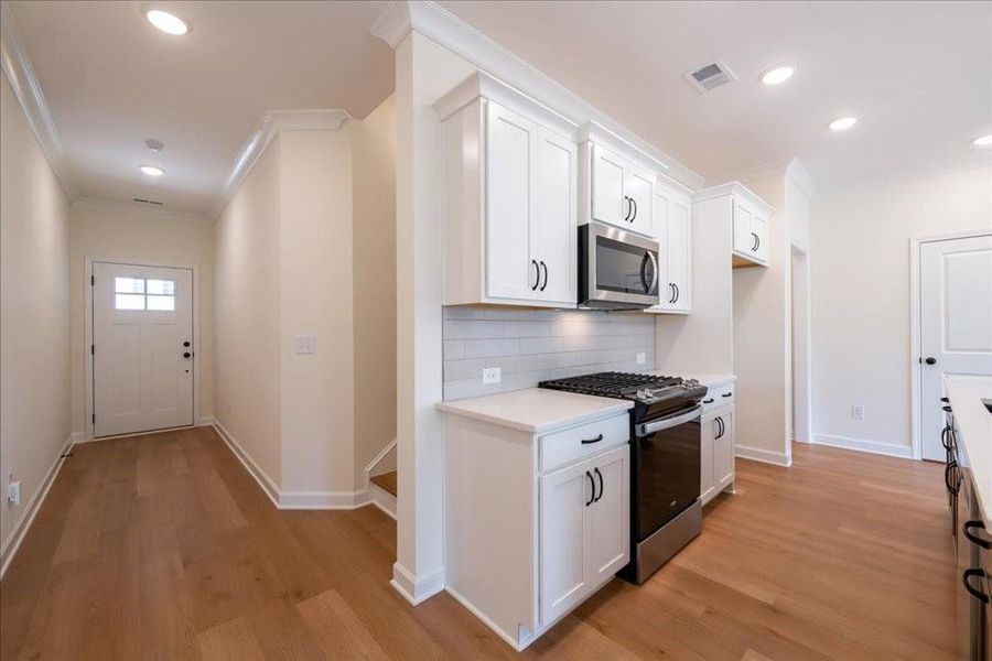 Furnished interior view inside a new home in Cherokee Township, Acworth (Image 16). Furnished interior view inside a new home in Cherokee Township, Acworth (Image 16).