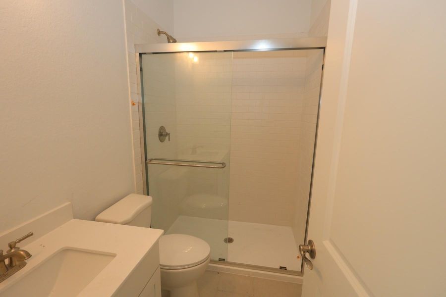 Hall bath 2 - still under construction!