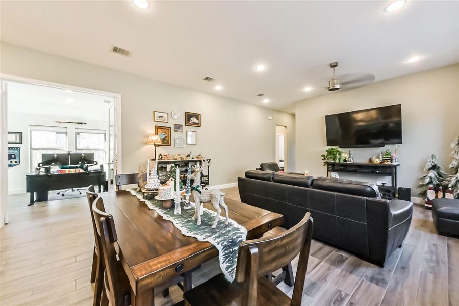 Furnished interior view inside a new home in , Katy (Image 30). Furnished interior view inside a new home in , Katy (Image 30).