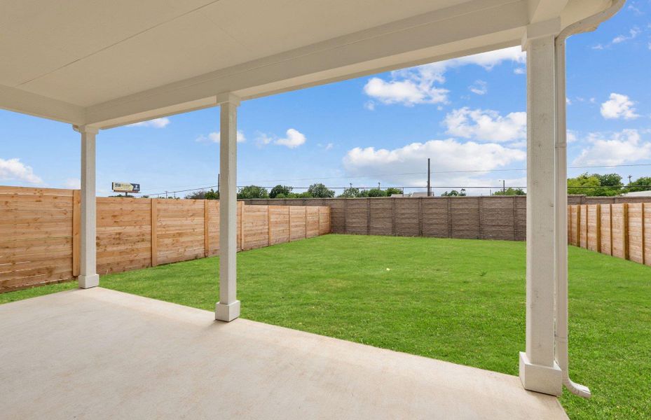 Exterior details and patio area of a home in Horizon Lake, Leander (Image 28). Exterior details and patio area of a home in Horizon Lake, Leander (Image 28).