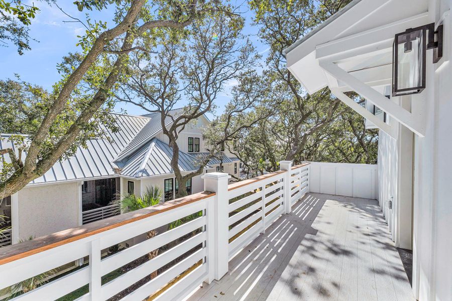 Exterior details and patio area of a home in , Isle Of Palms (Image 33).