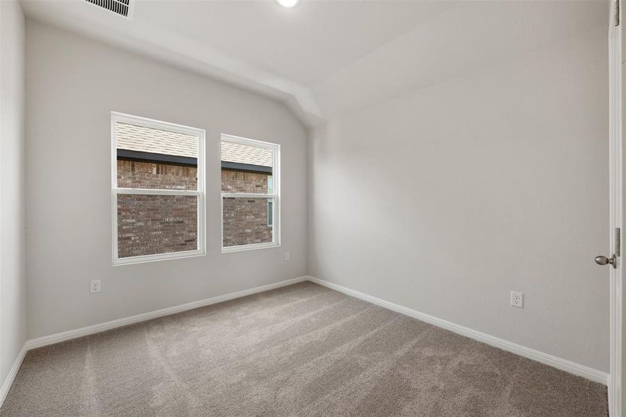 Spacious, unfurnished interior of a new home in The Colony, Bastrop (Image 20). Spacious, unfurnished interior of a new home in The Colony, Bastrop (Image 20).