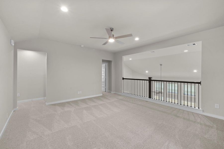 Spacious, unfurnished interior of a new home in Beacon Hill, Waller (Image 21).