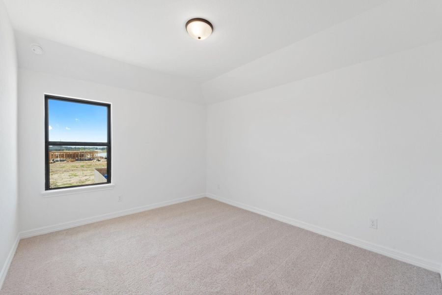 Note: Sample product photo. Actual exterior and interior selections may vary by homesite. Photo may be virtually staged