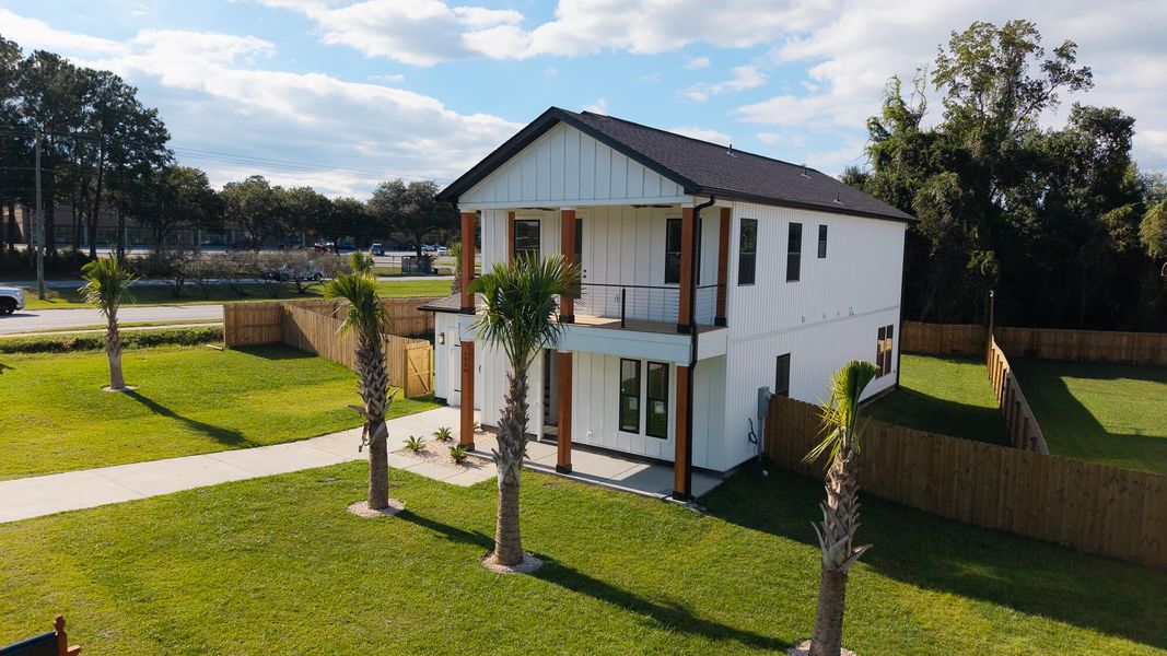 Front exterior of a new home in , North Charleston, SC, highlighting curb appeal (Image 30).