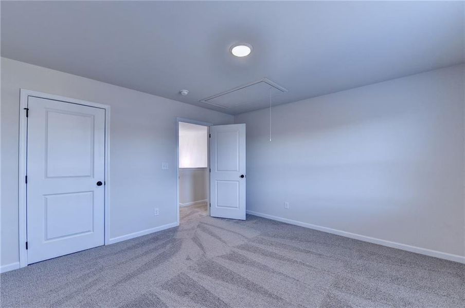 Spacious, unfurnished interior of a new home in , Auburn (Image 70).