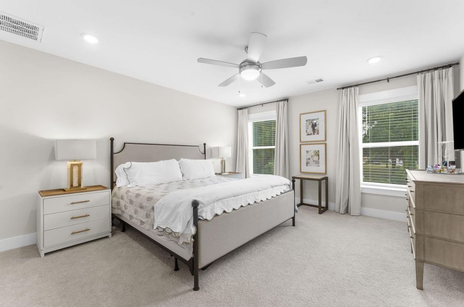 Furnished interior view inside a new home in , Charleston (Image 33).