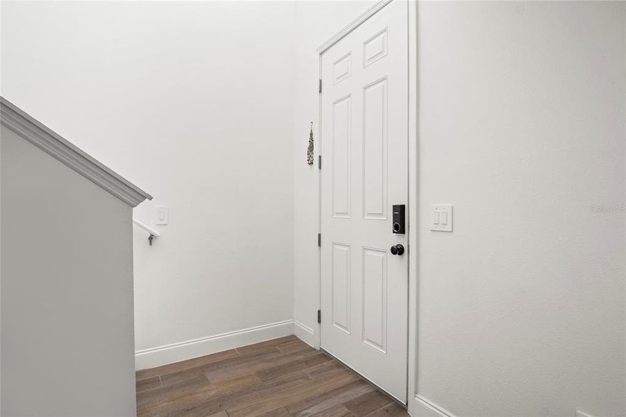 Spacious, unfurnished interior of a new home in The Reserve at Twin Lakes, St. Cloud (Image 20).