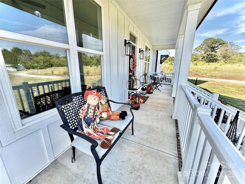 Image 33 of a home in .