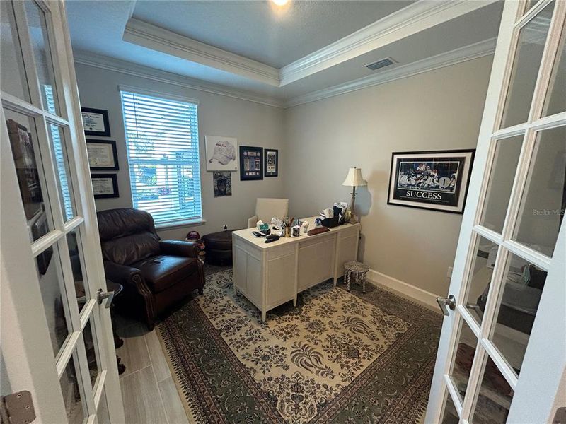Furnished interior view inside a new home in , Sarasota (Image 32).