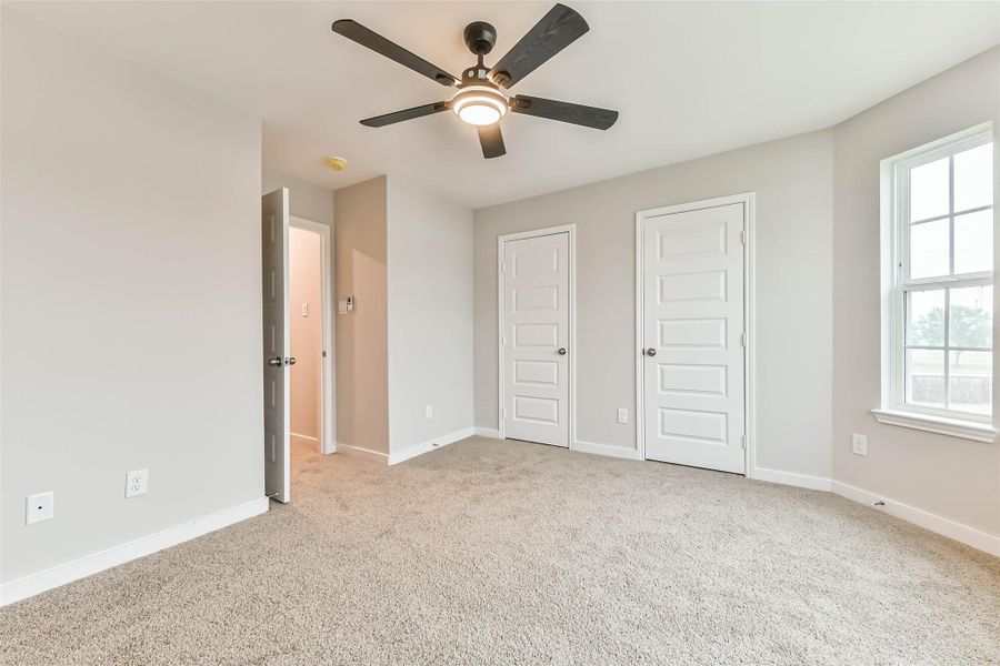 Spacious, unfurnished interior of a new home in , Missouri City (Image 35).