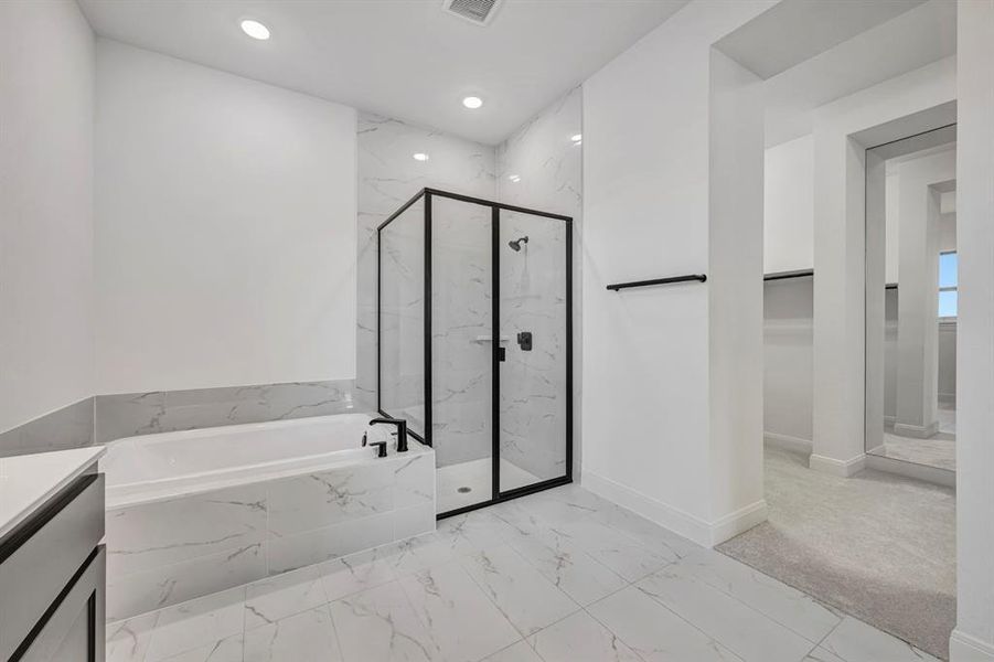 Furnished interior view inside a new home in Myrtle Creek, Waxahachie (Image 8). Furnished interior view inside a new home in Myrtle Creek, Waxahachie (Image 8).