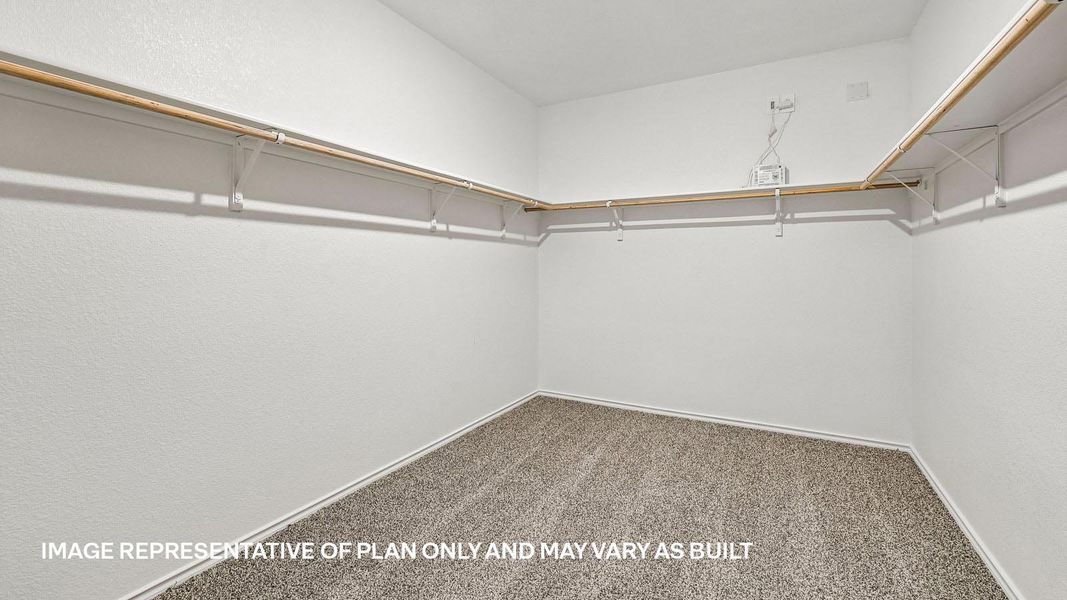 Representative unfurnished interior of a home built from the The Pierce by D.R. Horton in Briarwood, Elgin (Image 29).